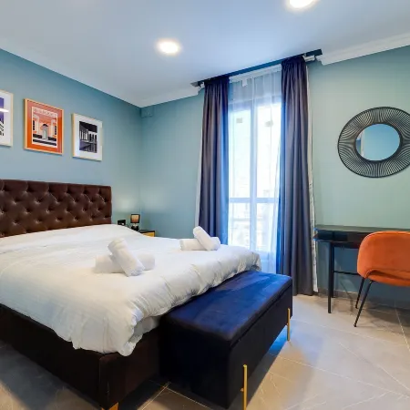 Art Deco Luxury Apartment, Central Location