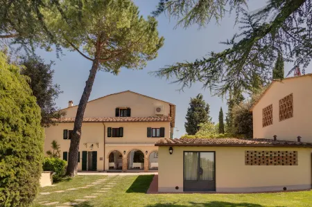 Villa I Barronci Resort & Spa Отели в г. Сан-Кашано-ин-Валь-ди-Пеза
