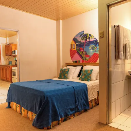 Eco Park Inn