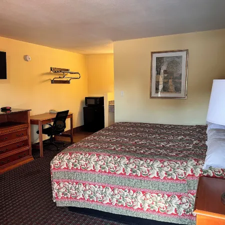 Economy Inn Express