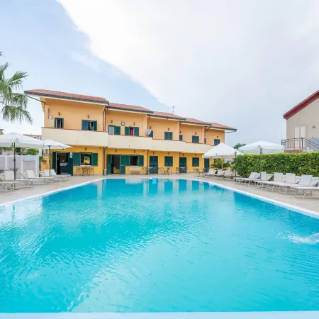 Villa in Paestum Near the Beach