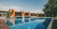 Hotel & Hacienda la Caravedo - Pools