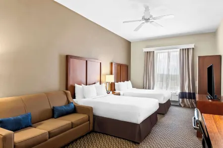 Comfort Inn & Suites