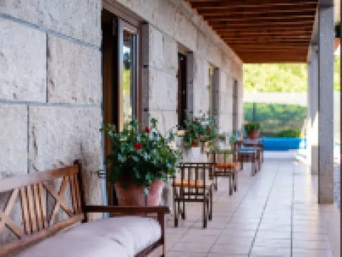 Feel Discovery Maçã Douro Hotels in Armamar