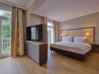 Steigenberger Hotel Bad Neuenahr Hôtels à : MayschoB