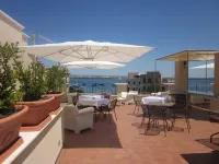 Albergo Del Sole - parking