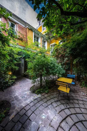 Les Patios du Marais 1