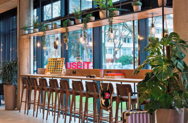 Moxy Duesseldorf South photo 3