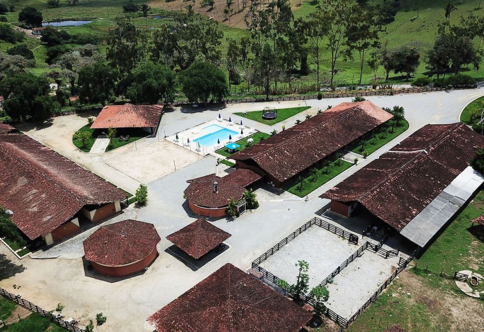 CONDOMÍNIO Fazenda TRÊS Tesouros - Housity