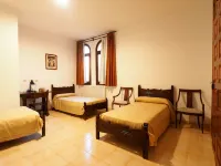 Monasterio El Olivar Hotel di Andorra-Sierra de Arcos