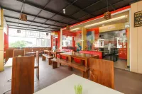 Jav Front One Hotel Lahat - فطور