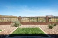 Luxury Zion Village Home - Heated Pool - 14 Guests