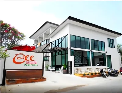 Bee Orchid Pool Villa Hoteles en Ko Lan