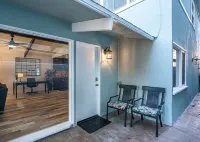 Oversized Front Patio and Cozy Living Spaces - Beautiful Family Haven