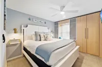 Gulf Front Views and Private Outdoor Deck - Stunning Coastal Oasis