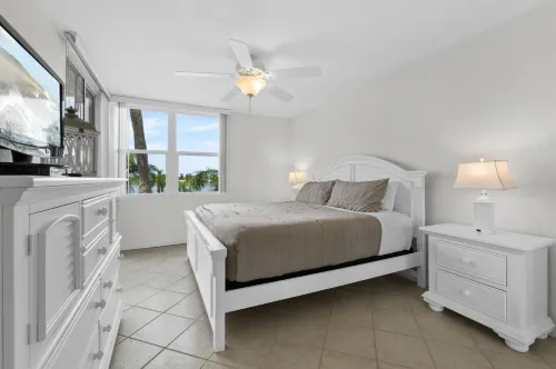 Luminous Kitchen and Scenic Balcony Views - Gorgeous Corner Condo