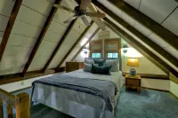 Nature Retreat with Scenic Trails and Fishing Pond - Charming Oasis