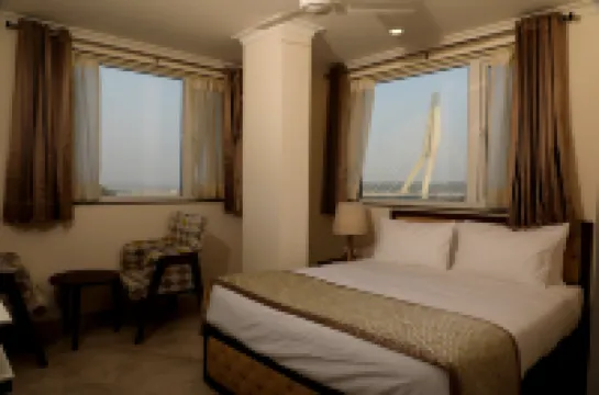Wongdhen House Hotels near Lahori Gate