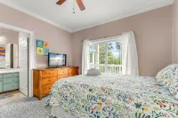 Private Pool and Cozy Outdoor Space - Stunning Beach Access Haven Hotels in Saint George Island