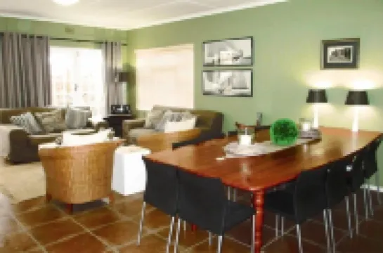 16 on Main Arniston Pet-Friendly