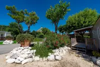Club Del Sole Stork Family Collection
