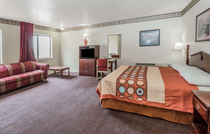Super 8 by Wyndham Morris