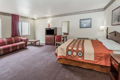 Super 8 by Wyndham Morris