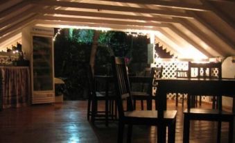 El Momo Cottages