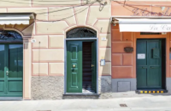 Il Mare di Camogli da un oblò by Wonderful Italy