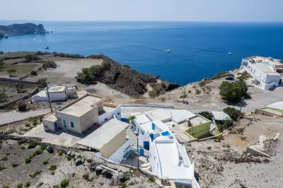 Santorita Suites