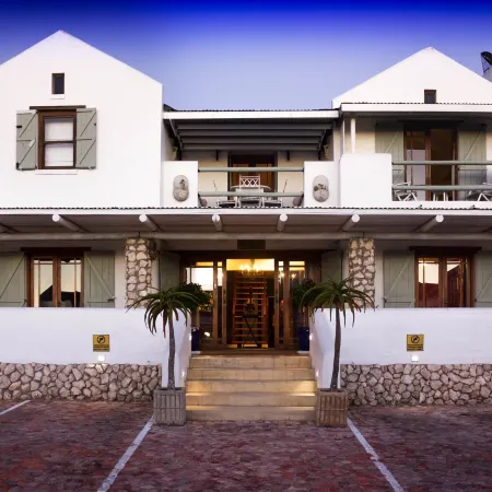 Paternoster Manor