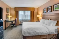 Clarion Pointe Medford Hoteles en 