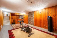 Globalstay. Cozy 4 Bedroom House - Villas