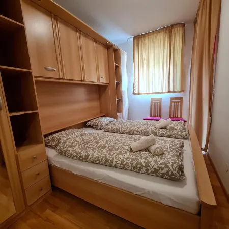 Comfortable Apartment With Mountain View