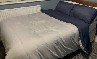 HouseSleeps9-Fireplace-Garden-Bbq-Tv