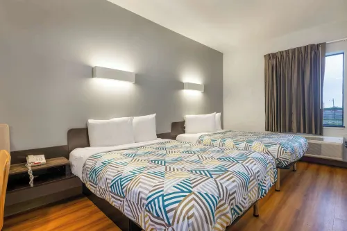 Motel 6 Texas City, TX - I-45 South - 2-Star