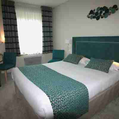 Logis Hôtel Lodge la Valette Rooms