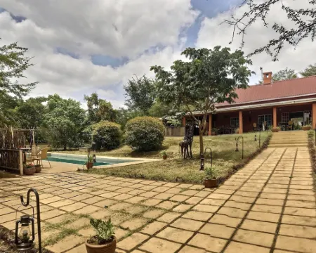 Olerai Lodge Hotels in Arumeru