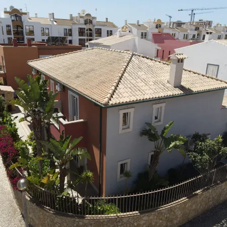 Charming Residence & Guest House Dom Manuel I Adults Only