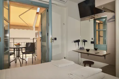 Amara Porto Living The byzantine and Post Byzantine Collection of Chania 주변 호텔