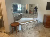 Budgetel Inn and Suites - Louisville