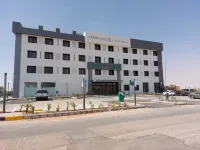 فندق كريمز Hotels near حديقة الملك فهد