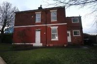 Rockcliffe House - parking