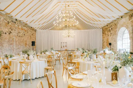 Na Kmíně Отели в г. Liblice