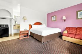 Capitol Inn and Suites