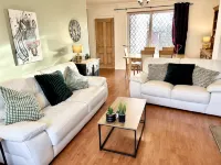 Beautiful 3-Bed House in Chester-Le-Street Hotels near Great Lumley Methodist Church