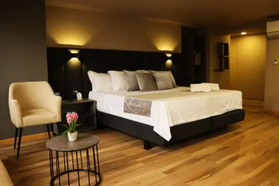 Giluxe Hotel