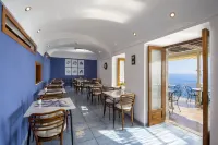 Maresca Hotel Praiano Hotel dekat Castello di San Nicola de Thoro-Plano