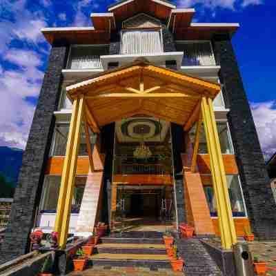 阿比拉什住所與水療館馬拉里 Hotel Exterior