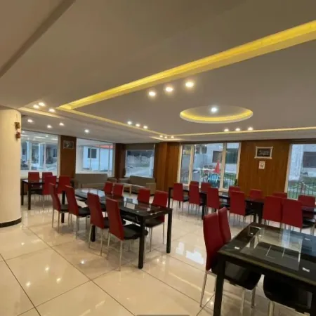 Cloud Way Hotel